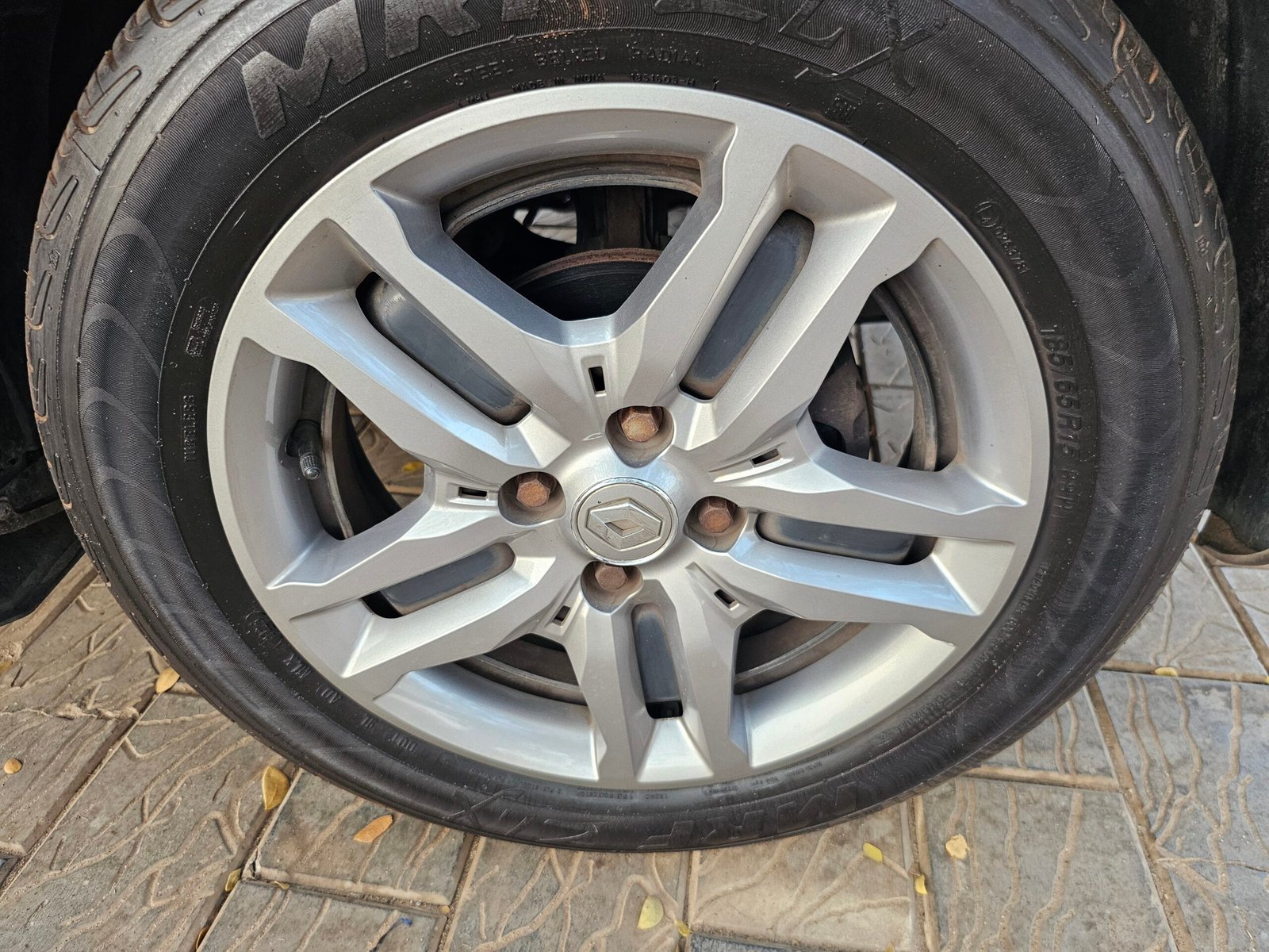 
								OD02BS6117 – TRIBER RXZ full									