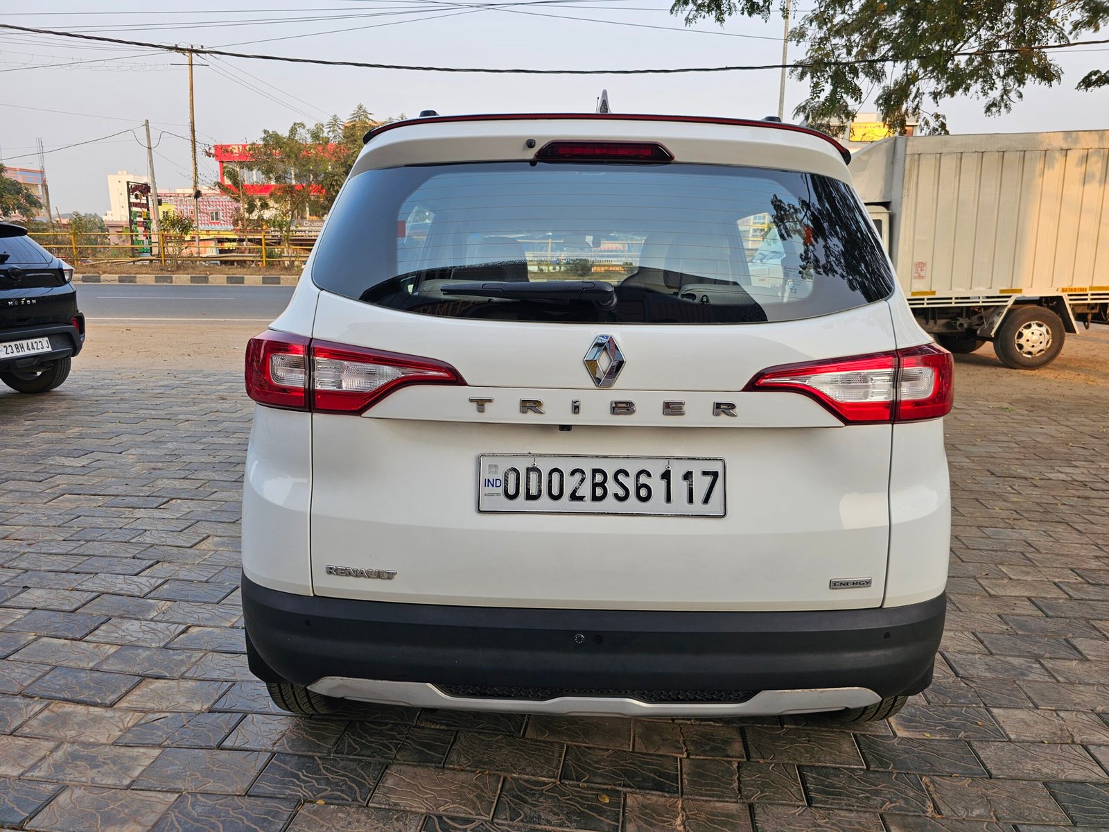 
								OD02BS6117 – TRIBER RXZ full									