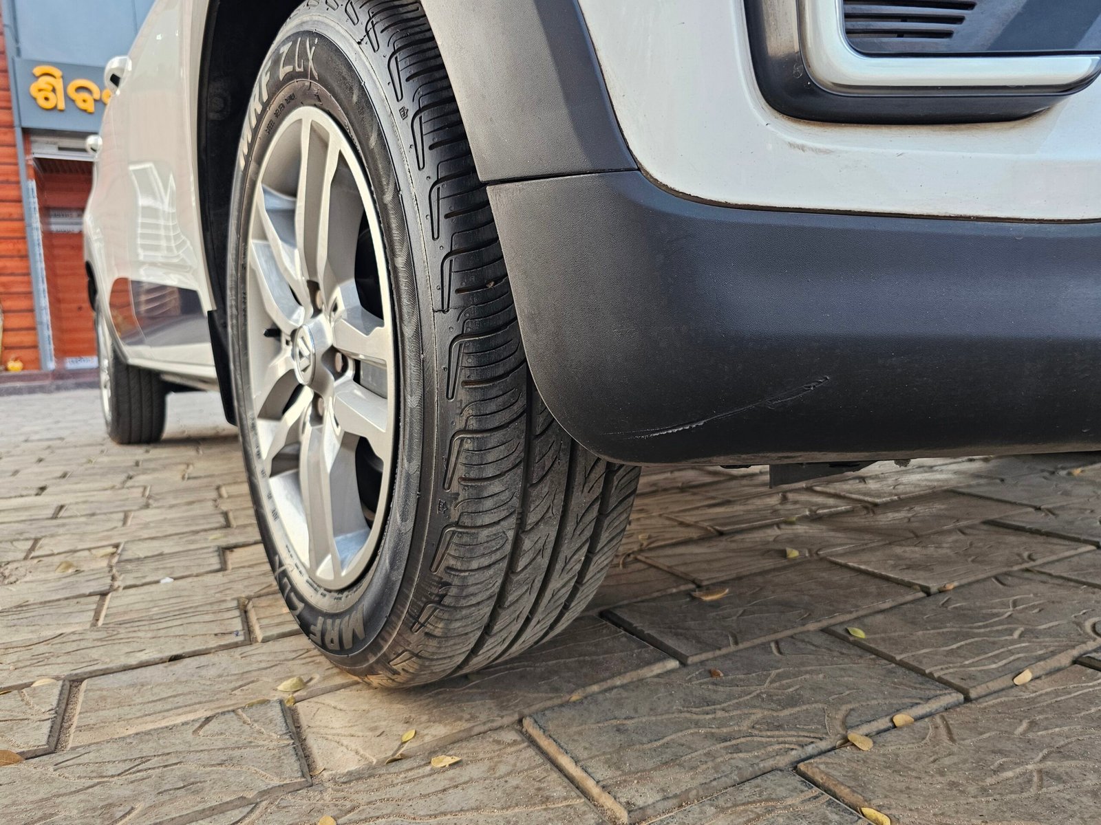 
								OD02BS6117 – TRIBER RXZ full									