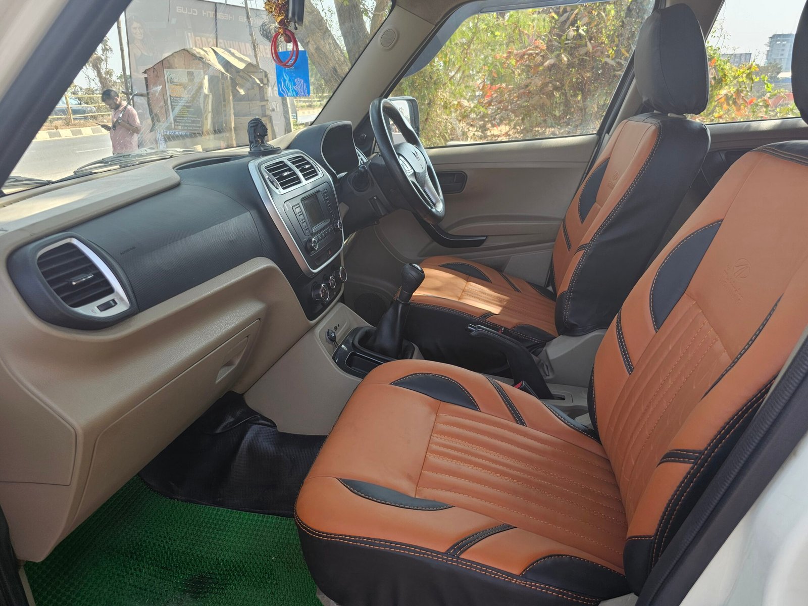 
								OD23P5244 – BOLERO NEO N8 full									